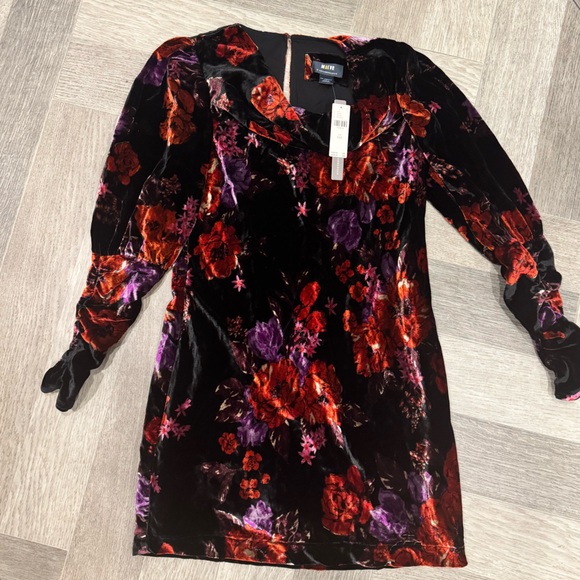 Anthropologie Floral Dress - Picture 3 of 8